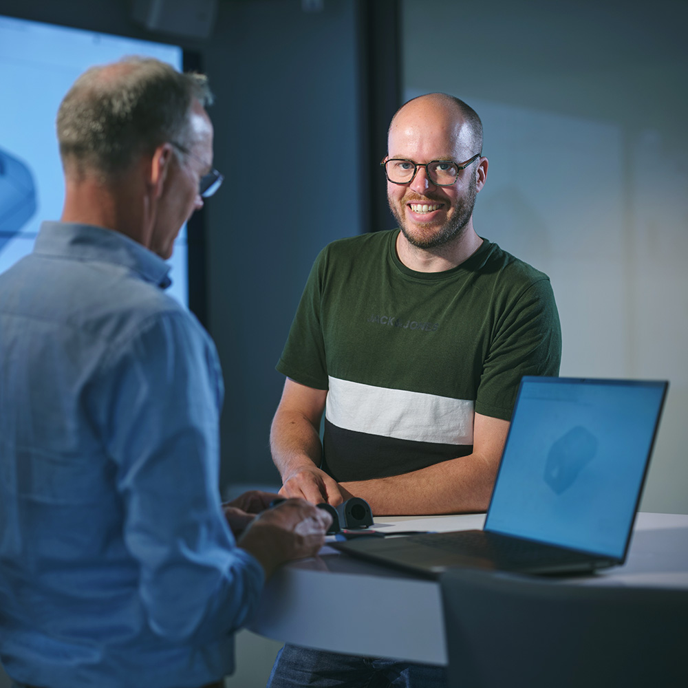 Wij zijn ModiForce. De premium ombouwpartner voor bedrijfswagens, personenwagens en motoren